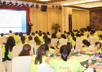 家具行業(yè)經(jīng)銷商培訓(xùn)為什么能獲得用戶的認(rèn)可